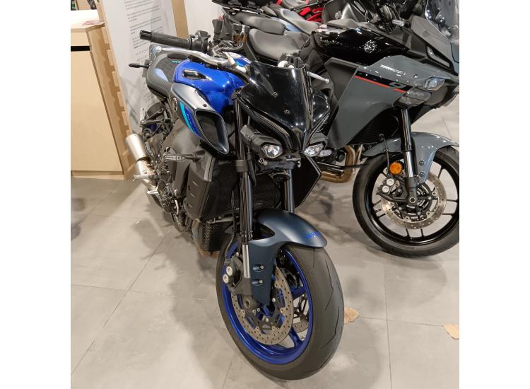 YAMAHA MT-10