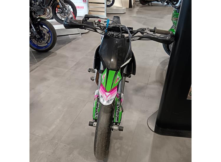 YCF 125 SUPERMOTARD