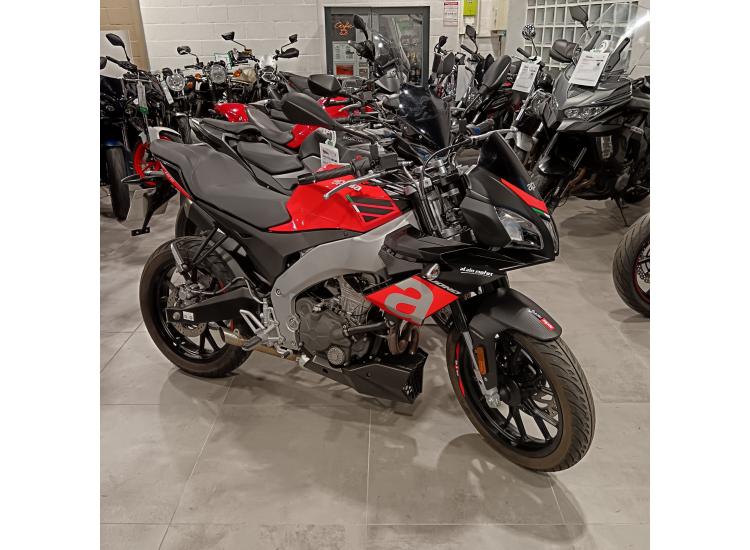 APRILIA TUONO 125 ABS