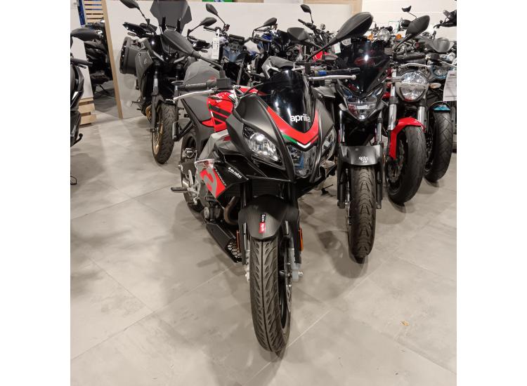 APRILIA TUONO 125 ABS