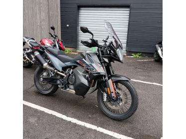 KTM 890 ADVENTURE
