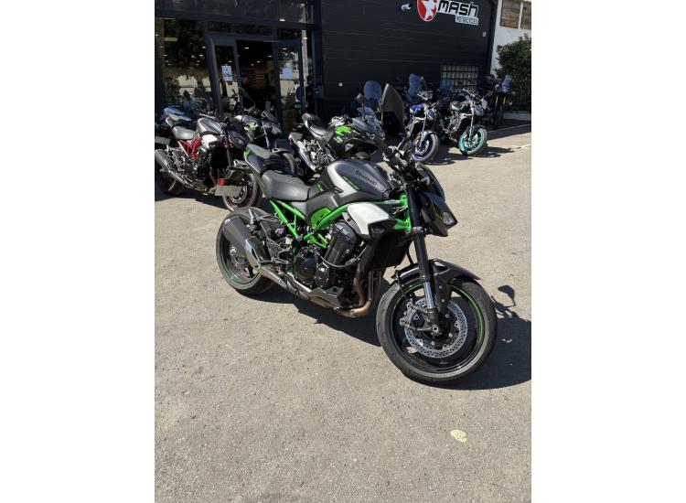 KAWASAKI Z 900