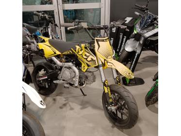 YCF 125 SUPERMOTARD