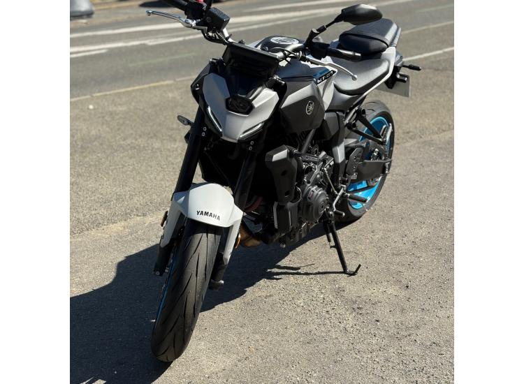 YAMAHA MT-07 (47.5CV)