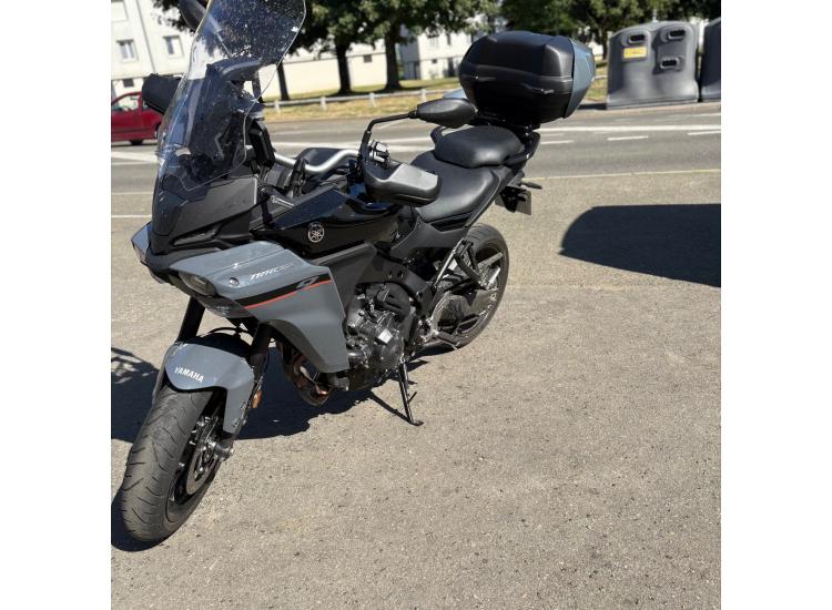 YAMAHA TRACER 9 Y-AMT