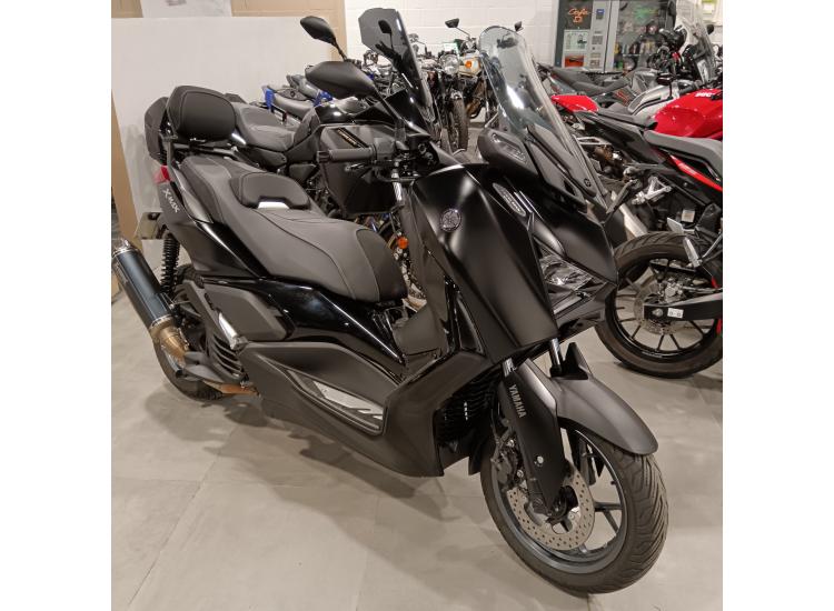 YAMAHA XMAX 125 TECH MAX