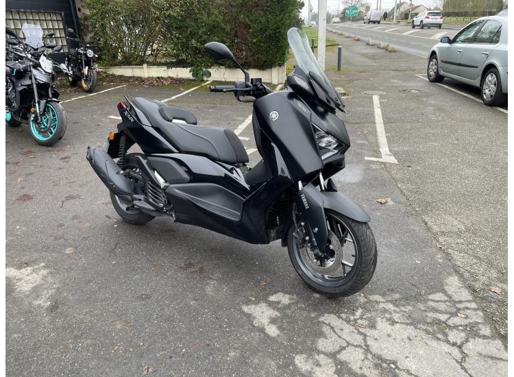 YAMAHA XMAX 125 TECH MAX