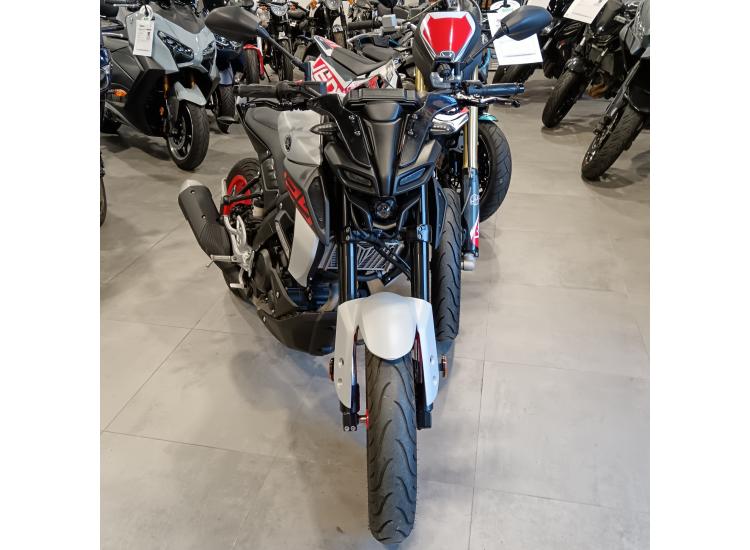 YAMAHA MT-125 ABS