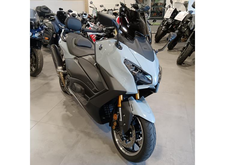 YAMAHA XP T-MAX 560 TECH MAX