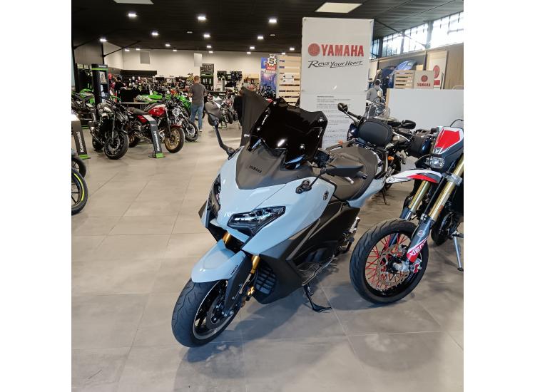 YAMAHA XP T-MAX 560 TECH MAX